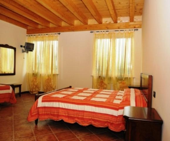 Agriturismo Parco Del Chiese Bedizzole Room photo